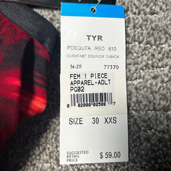 TYR Women’s XXS / Girls 11/12 Red Black Diamondback Training Competition 1 Piece - Picture 9 of 9